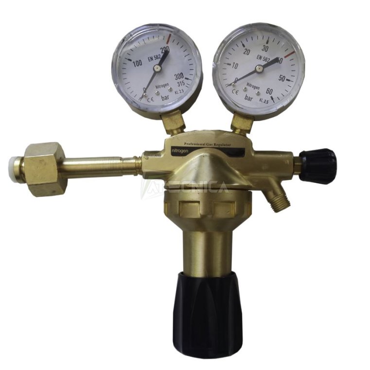 pressure-reducer-for-wire-welding-nitrogen-two-manometers-40-bar.JPG
